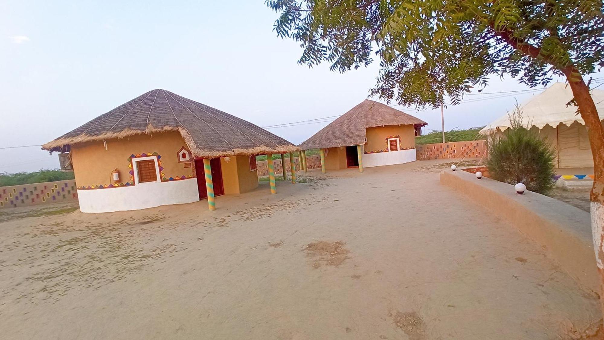 Mahefeel e Rann Resort Bherandiāla Exterior foto