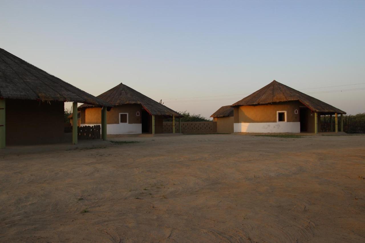 Mahefeel e Rann Resort Bherandiāla Exterior foto